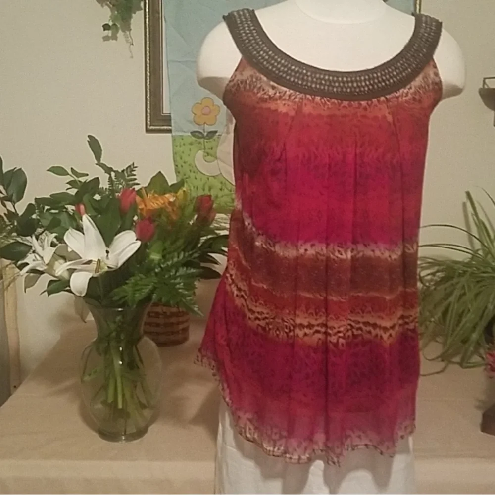 Dress Barn Women’s Sleeveless Top - Picture 1 of 8